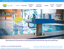 Tablet Screenshot of lapiscine-paysdelandi.com